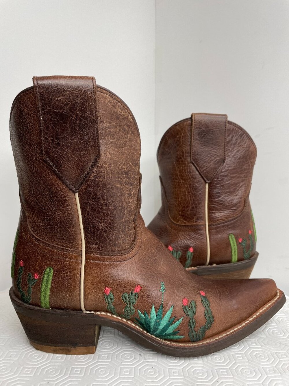 Nocona Boots Miss Enid Leather Cactus Embroidered Cowboy Western Women's 5 B